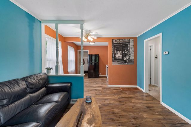2924 Blackstone Avenue, Saint Louis Park, MN 55416