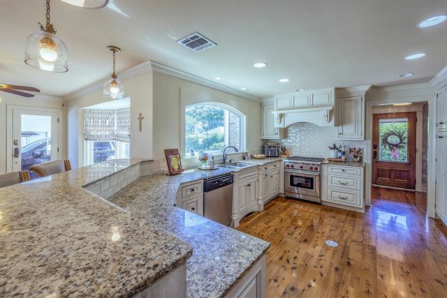 304 Cheyenne Dr, Houma, LA 70360