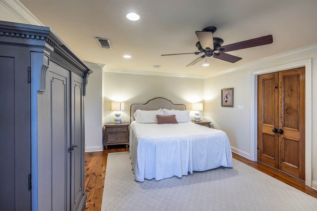 304 Cheyenne Dr, Houma, LA 70360