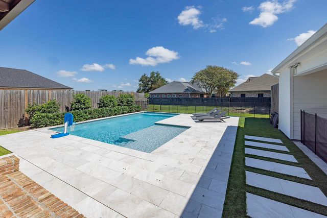 304 Cheyenne Dr, Houma, LA 70360