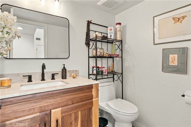 22622 Wood Shadow Lane, Lake Forest, CA 92630