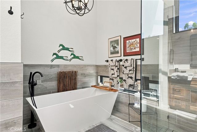 22622 Wood Shadow Lane, Lake Forest, CA 92630