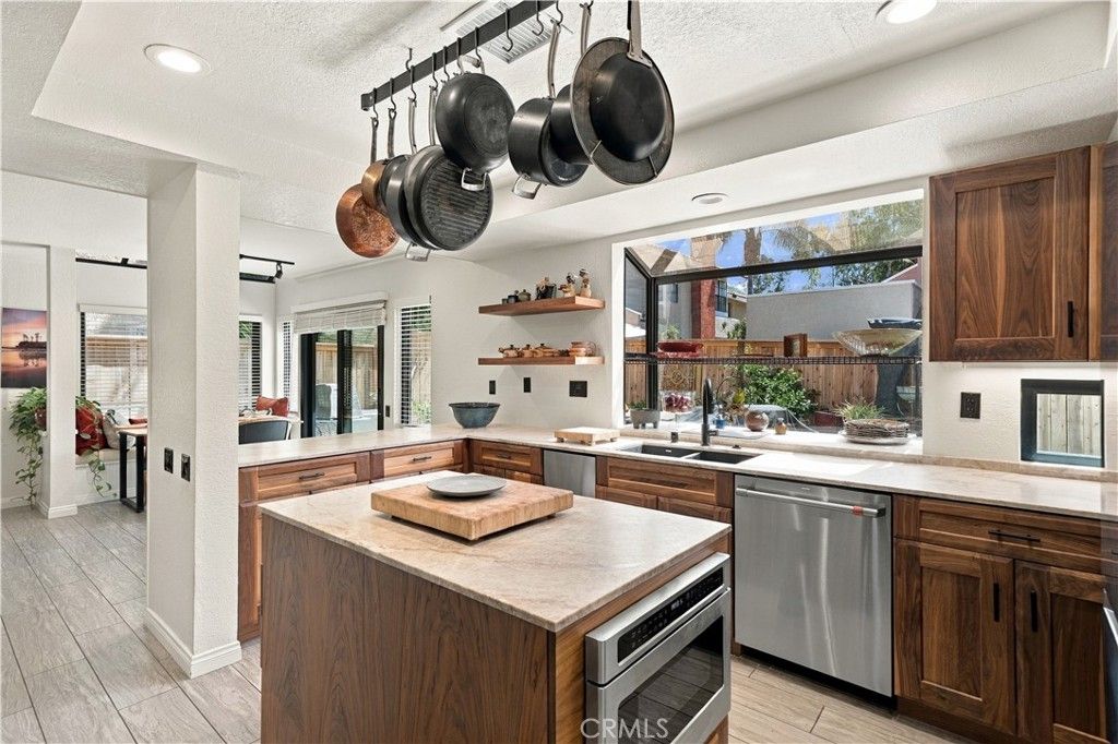 22622 Wood Shadow Lane, Lake Forest, CA 92630 — photo 2