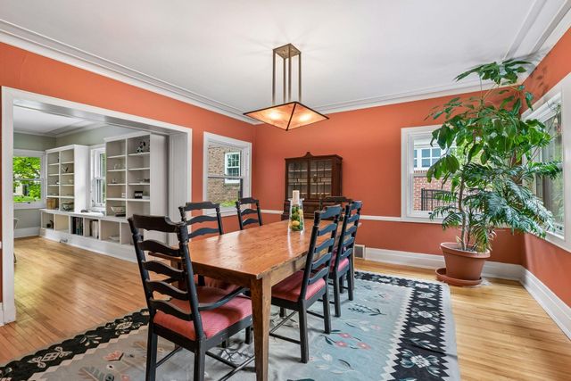 2316 Oliver Avenue S, Minneapolis, MN 55405