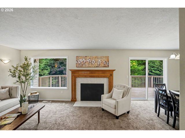 1759 SUNBURST Ter, Salem, OR 97304