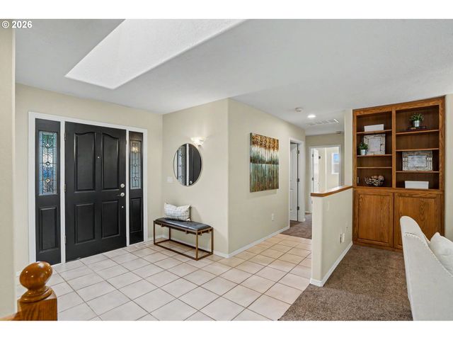 1759 SUNBURST Ter, Salem, OR 97304