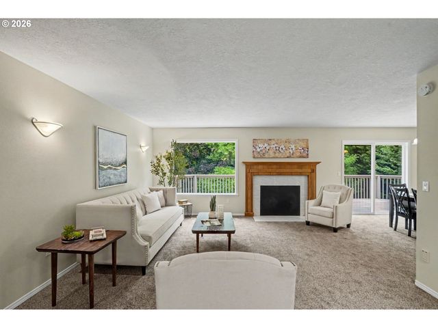 1759 SUNBURST Ter, Salem, OR 97304