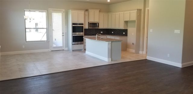 6407 Starr Drive, Mckinney, TX 75071