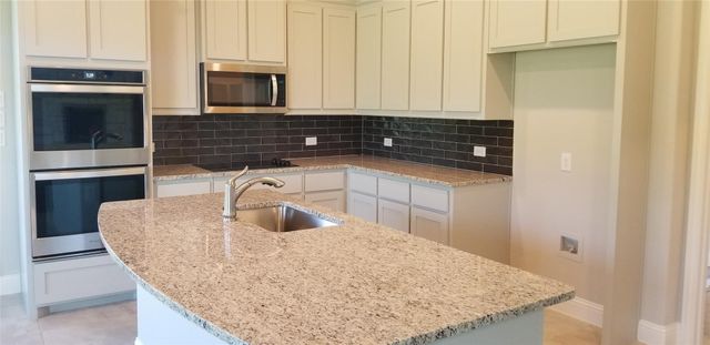 6407 Starr Drive, Mckinney, TX 75071