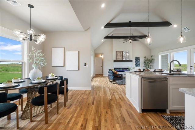 5521 E 136th Place N, Collinsville, OK 74021