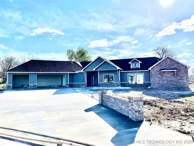 5521 E 136th Place N, Collinsville, OK 74021