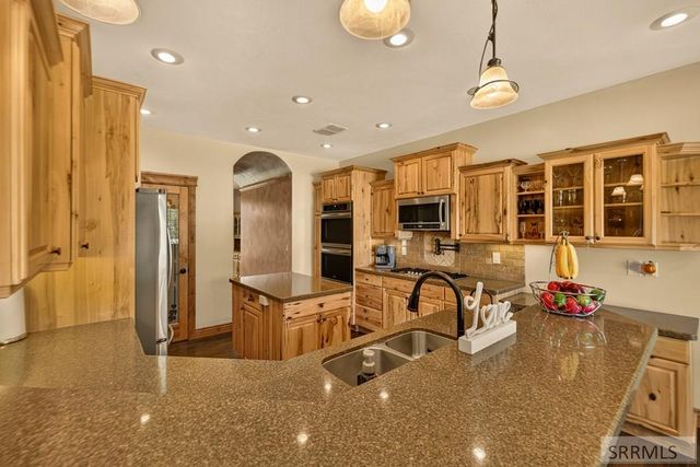 5095 Pevero Drive, Idaho Falls, ID 83401