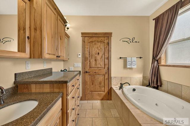 5095 Pevero Drive, Idaho Falls, ID 83401