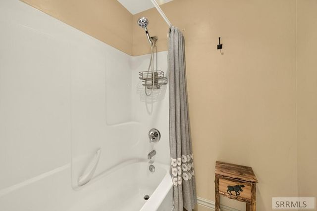 5095 Pevero Drive, Idaho Falls, ID 83401