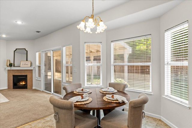 1109 Deitz Cir, Oakdale, CA 95361