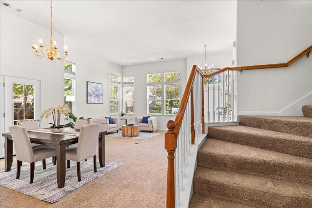 1109 Deitz Cir, Oakdale, CA 95361