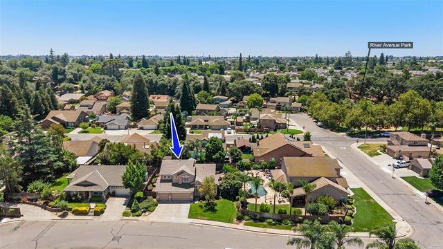 1109 Deitz Cir, Oakdale, CA 95361