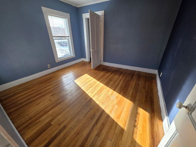 31 Granite Street, Barre City, VT 05641