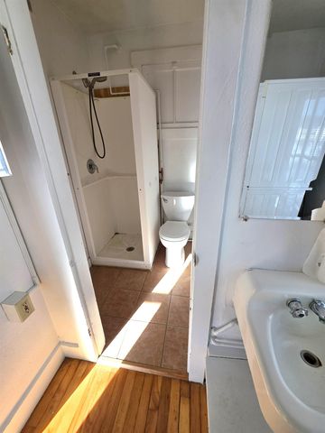 31 Granite Street, Barre City, VT 05641