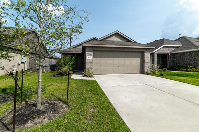 4166 Brazos Brook Trail, Baytown, TX 77521