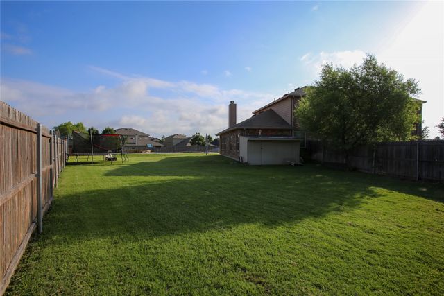 401 Eureka Court, Burleson, TX 76028