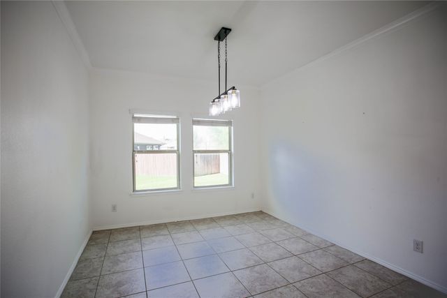 401 Eureka Court, Burleson, TX 76028