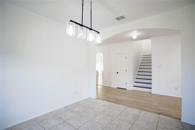 401 Eureka Court, Burleson, TX 76028