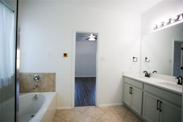 401 Eureka Court, Burleson, TX 76028