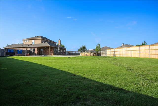 401 Eureka Court, Burleson, TX 76028
