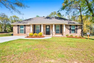 1236 Timber Creek Drive S, Axis, AL 36505
