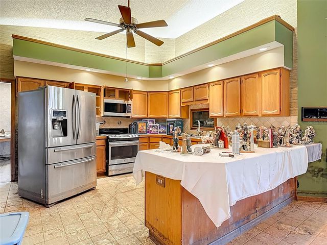 1395 KETTLEDRUM TRAIL, Enterprise, FL 32725