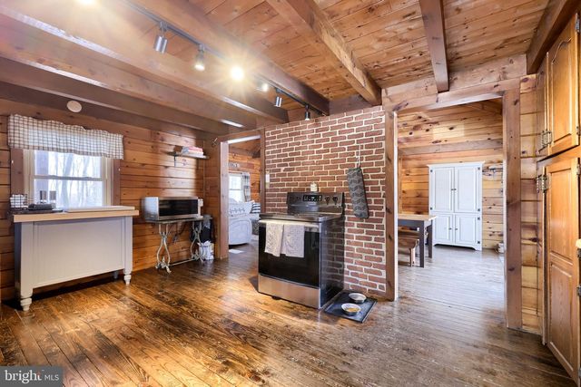 146 OAK RD, Conestoga, PA 17516