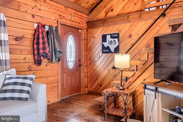 146 OAK RD, Conestoga, PA 17516