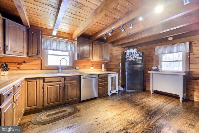 146 OAK RD, Conestoga, PA 17516