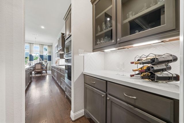 28427 Sunrise View Drive, Spring, TX 77386