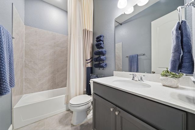 28427 Sunrise View Drive, Spring, TX 77386