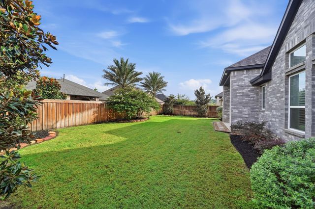 28427 Sunrise View Drive, Spring, TX 77386