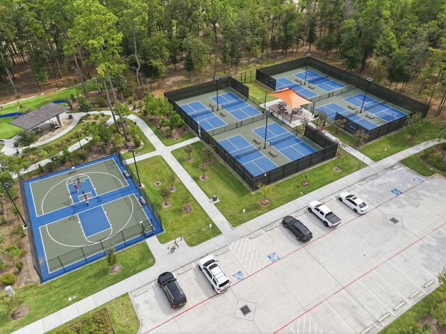 28427 Sunrise View Drive, Spring, TX 77386