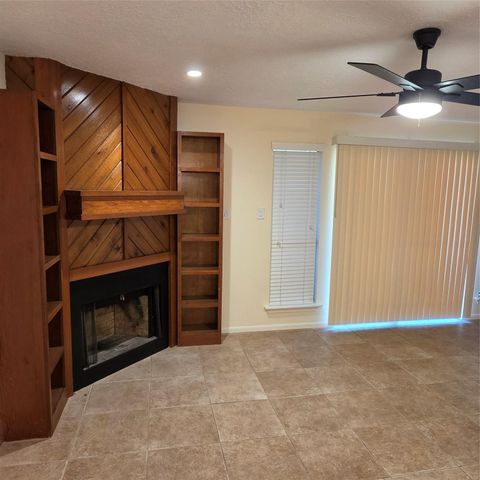 12755 Mill Ridge Drive 402, Cypress, TX 77429