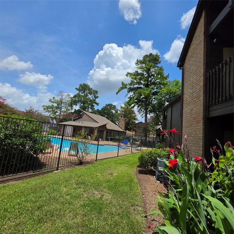 12755 Mill Ridge Drive 402, Cypress, TX 77429