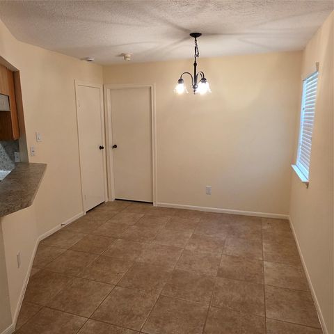 12755 Mill Ridge Drive 402, Cypress, TX 77429