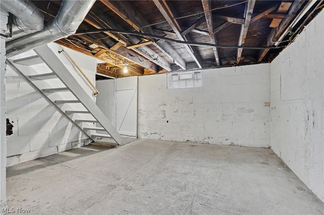 1010 Sawyer Avenue, Akron, OH 44310