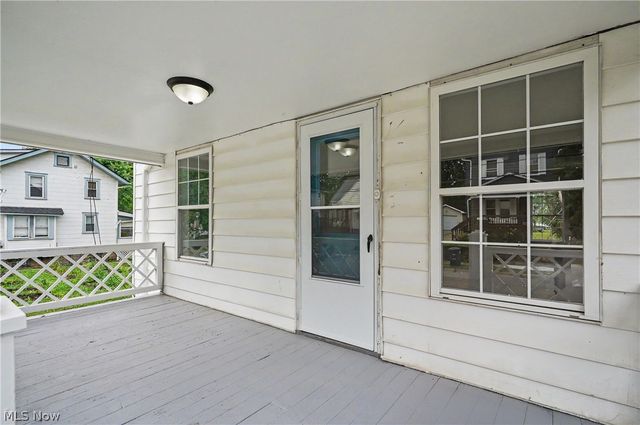 1010 Sawyer Avenue, Akron, OH 44310