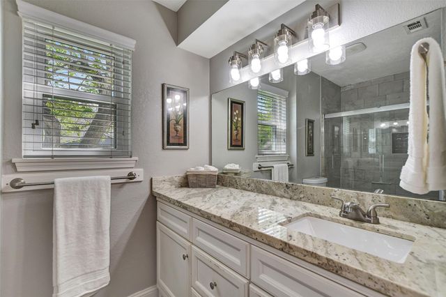 2002 Savanna Court S, League City, TX 77573