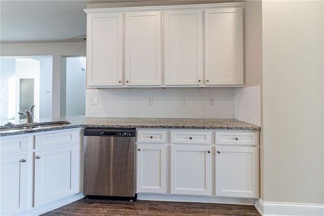 96 Donegal Way, Dallas, GA 30132
