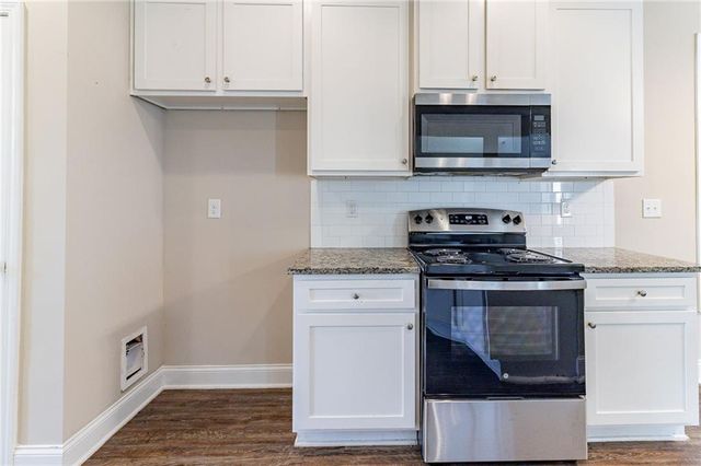 96 Donegal Way, Dallas, GA 30132