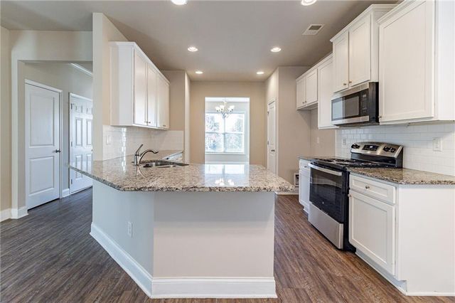 96 Donegal Way, Dallas, GA 30132
