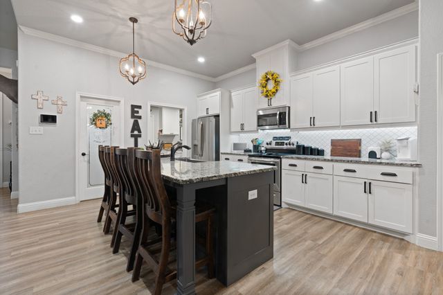 121 Treys Way, Godley, TX 76044