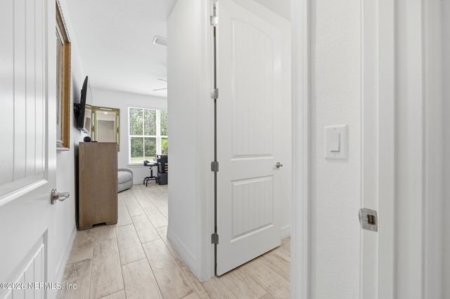 10470 ANTHEM Way, Jacksonville, FL 32256