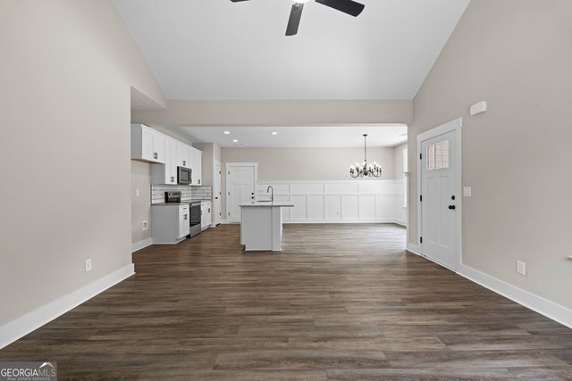 134 Coyote Circle, Greenville, GA 30222